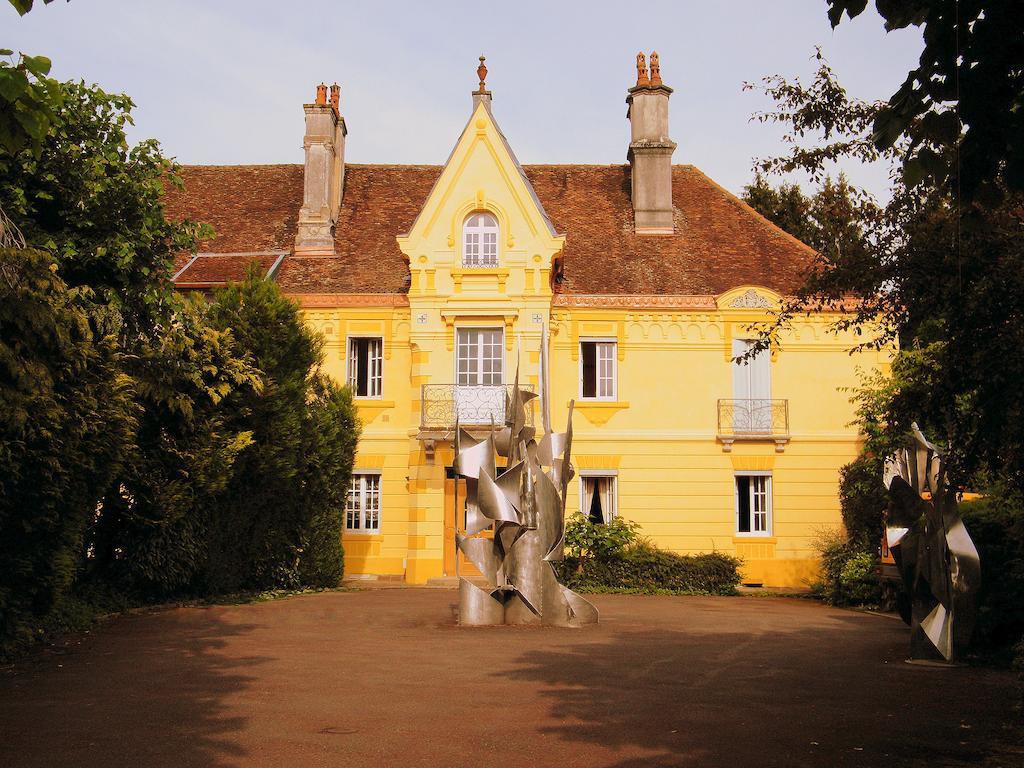 Villa Des Capucins Luxeuil-les-Bains Kültér fotó