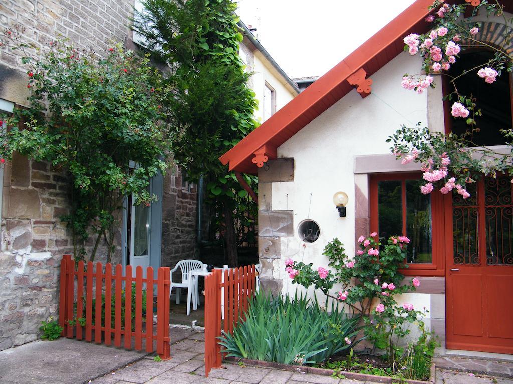 Villa Des Capucins Luxeuil-les-Bains Kültér fotó