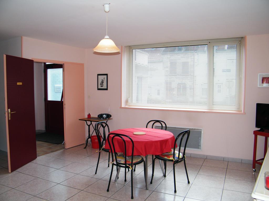 Villa Des Capucins Luxeuil-les-Bains Kültér fotó
